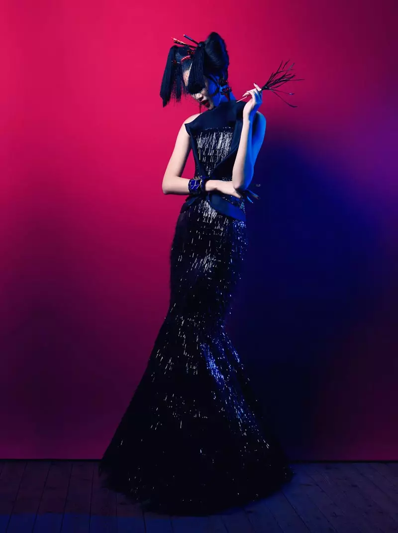 Emma Xie ma Claire Collins Don Haute Couture Style mo L'Officiel Paris Oketopa 2012