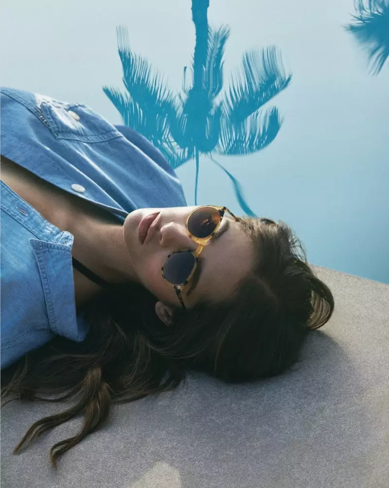 Yasmin Wijnaldum lidera a campanha primavera-verão 2021 da Oliver Peoples.