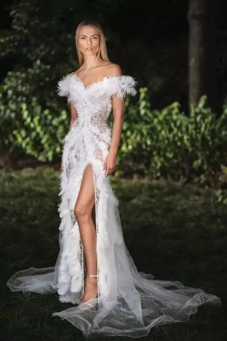 Natasha Poly förbluffar i Atelier Versaces höstdesigner 2018