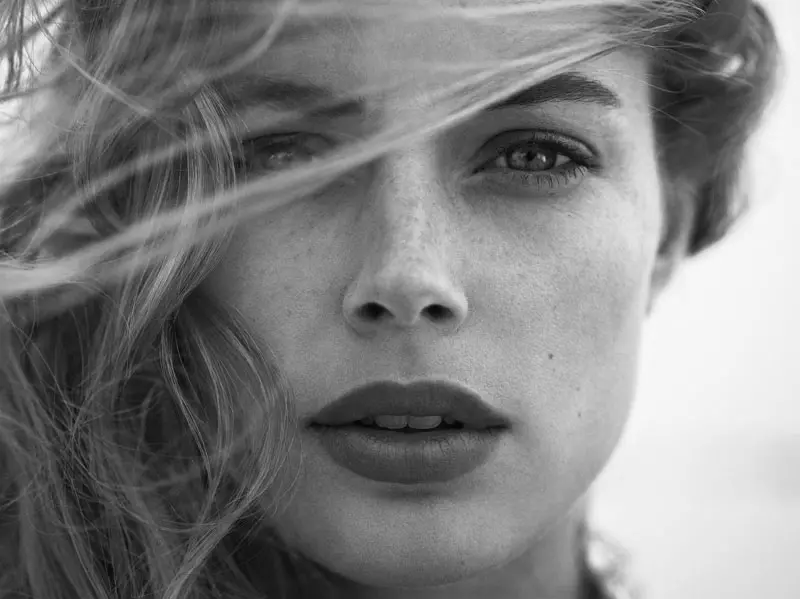 Muse Fall 2011 uchun Lachlan Beyli tomonidan Doutzen Kroes